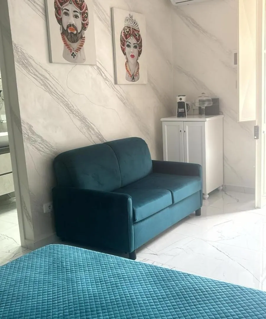 Casa vacanze Villa La Vecchia Rosa Aeroporto di Catania Fontana Rossa Italia